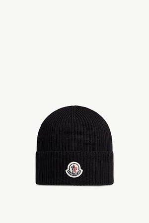 Bonnet Moncler offert